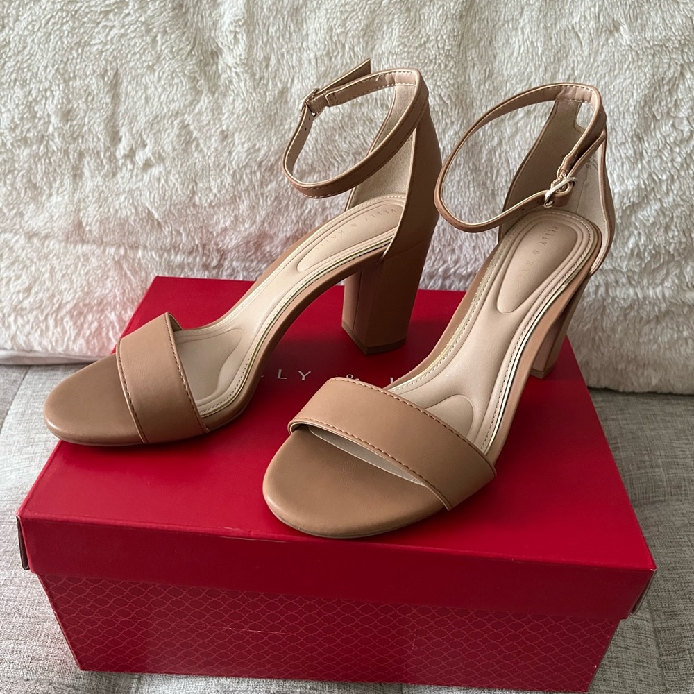 Kelly and Katie Elegant Tan Block Heel Sandals